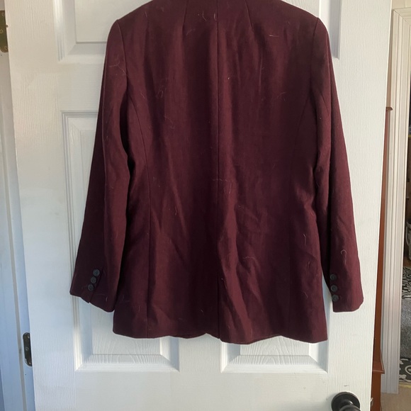 Old Navy Woman’s Blazer - Picture 3 of 3